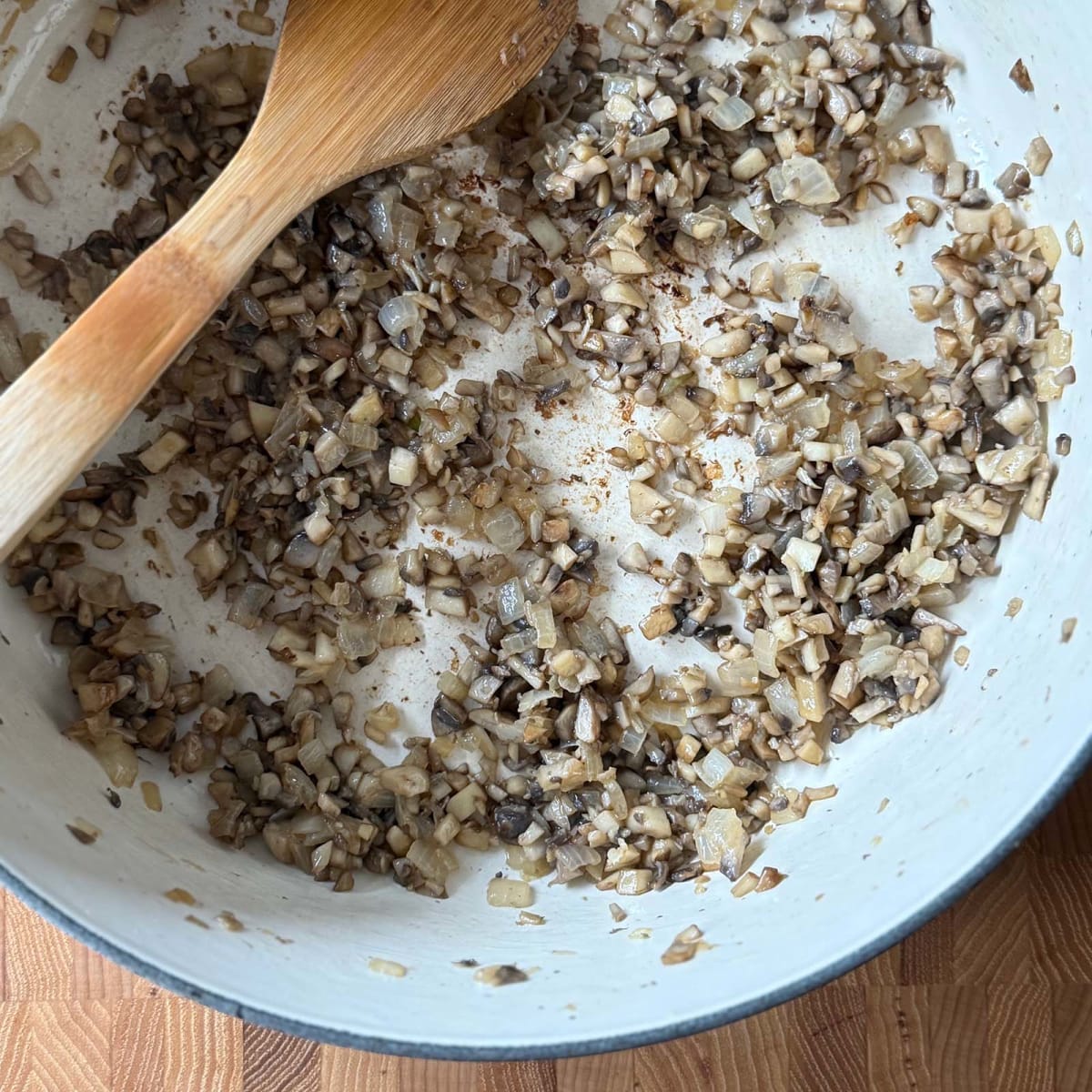 Cream of Mushroom Soup (Dairy-Free)