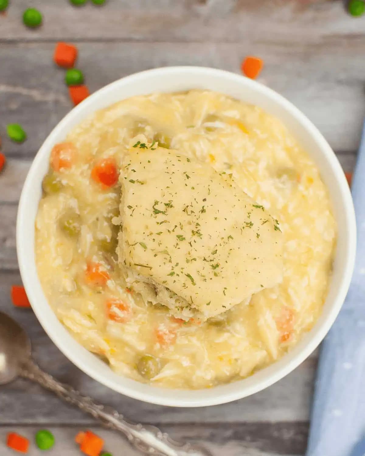 Easy Crock Pot Chicken and Dumplings