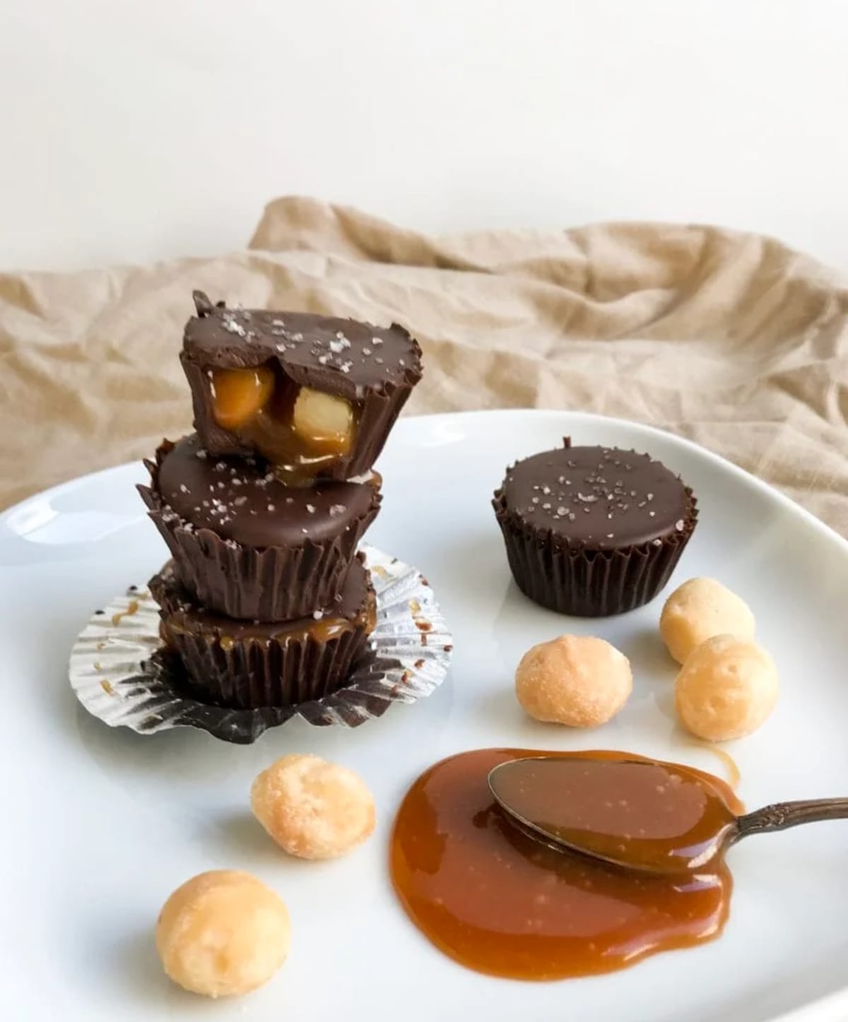 Salted Caramel Macadamia Cups