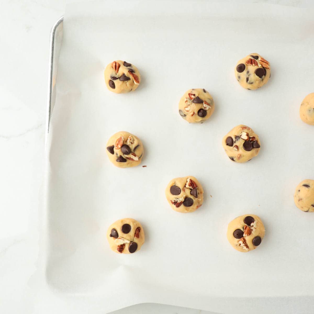 Soft Chocolate Chip Cookies