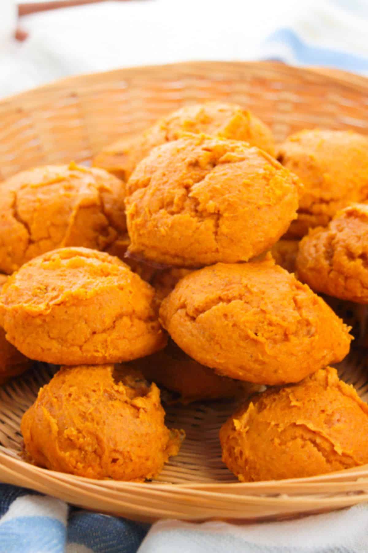 2 Ingredient Pumpkin Pie Spice Cookies