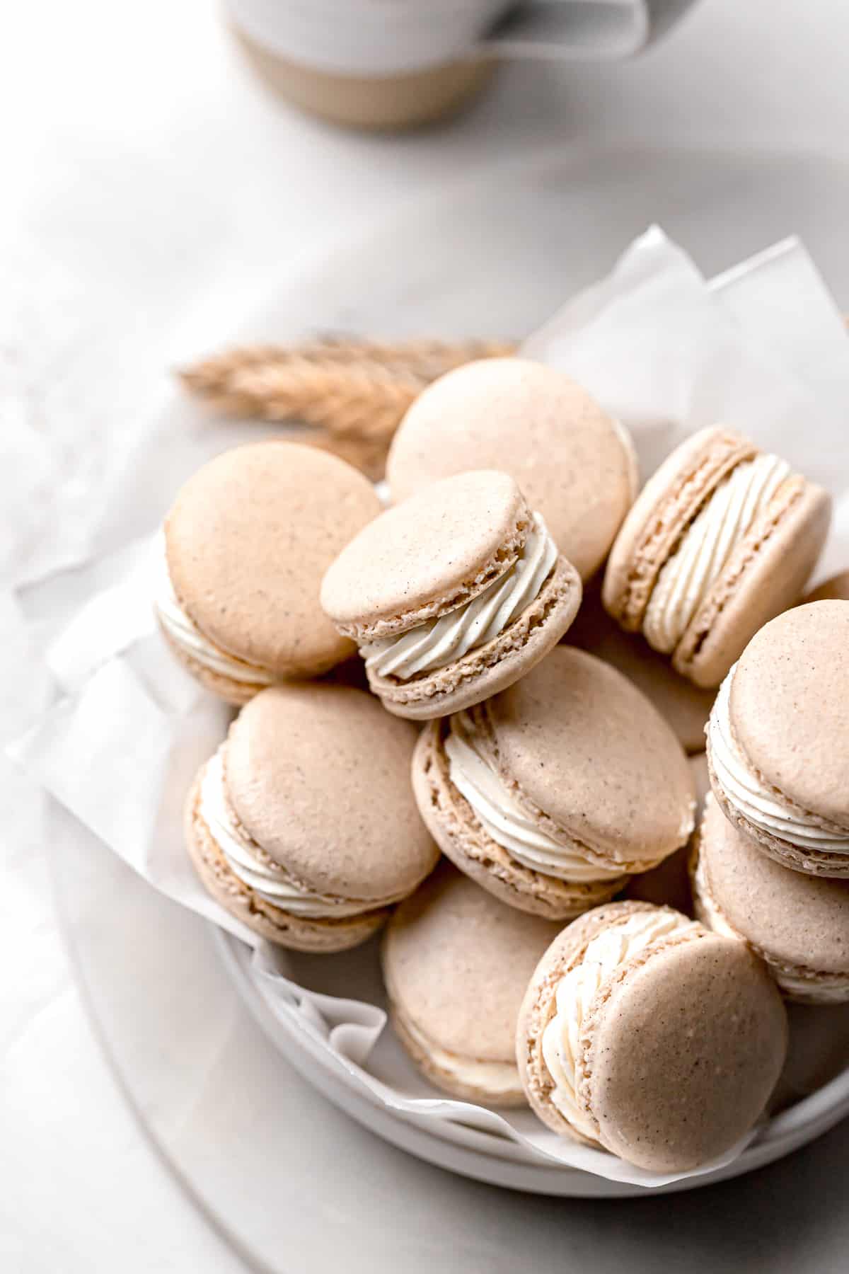 Chai Macarons
