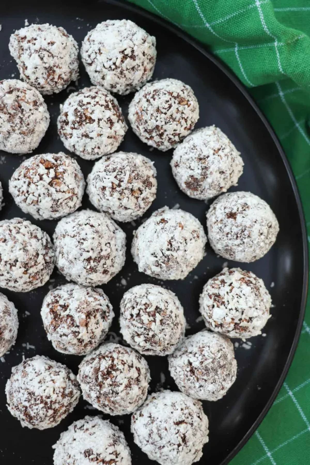 No Bake Cookies with Chocolate, Coconut, and Oats