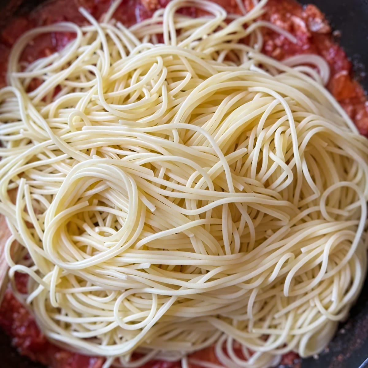 Easy Tuna & Tomato Pasta