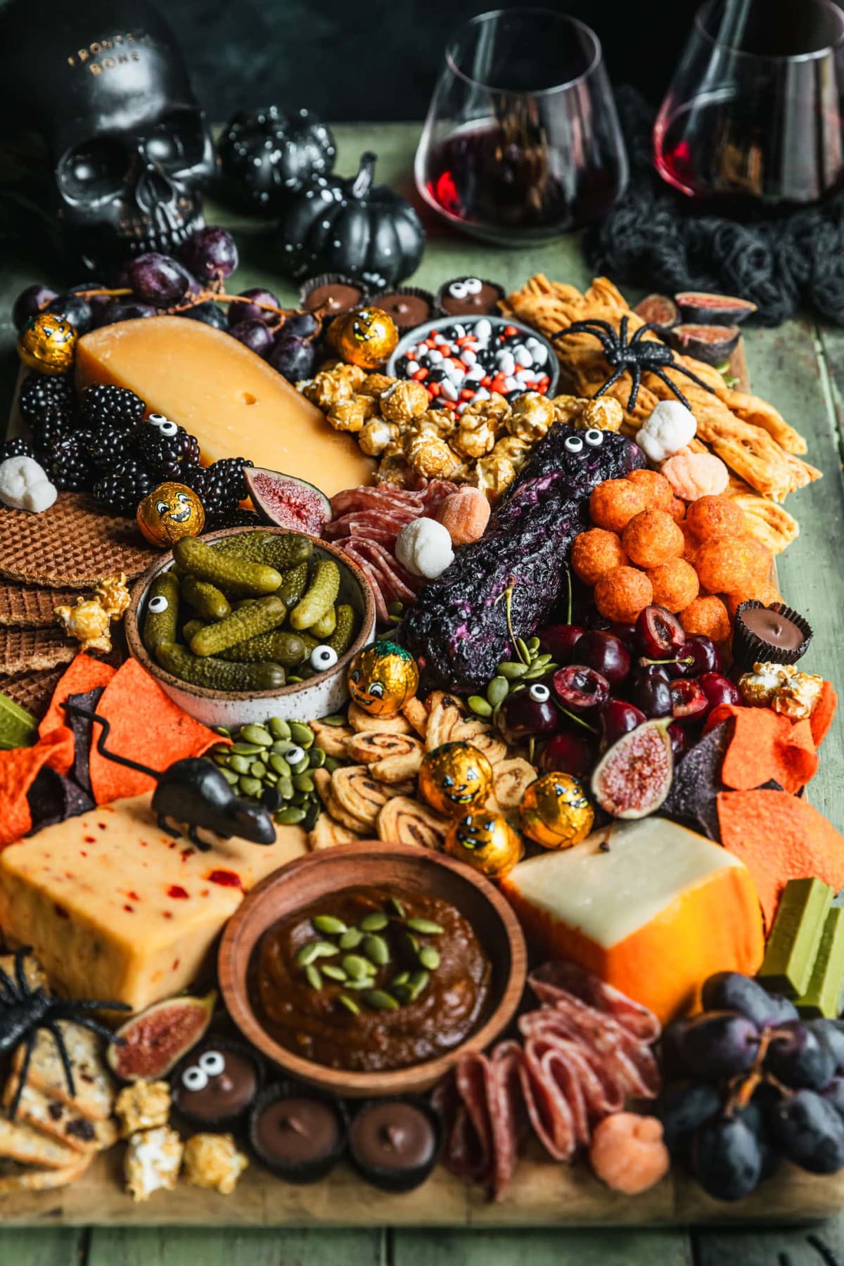 A Spooky Halloween Charcuterie Board