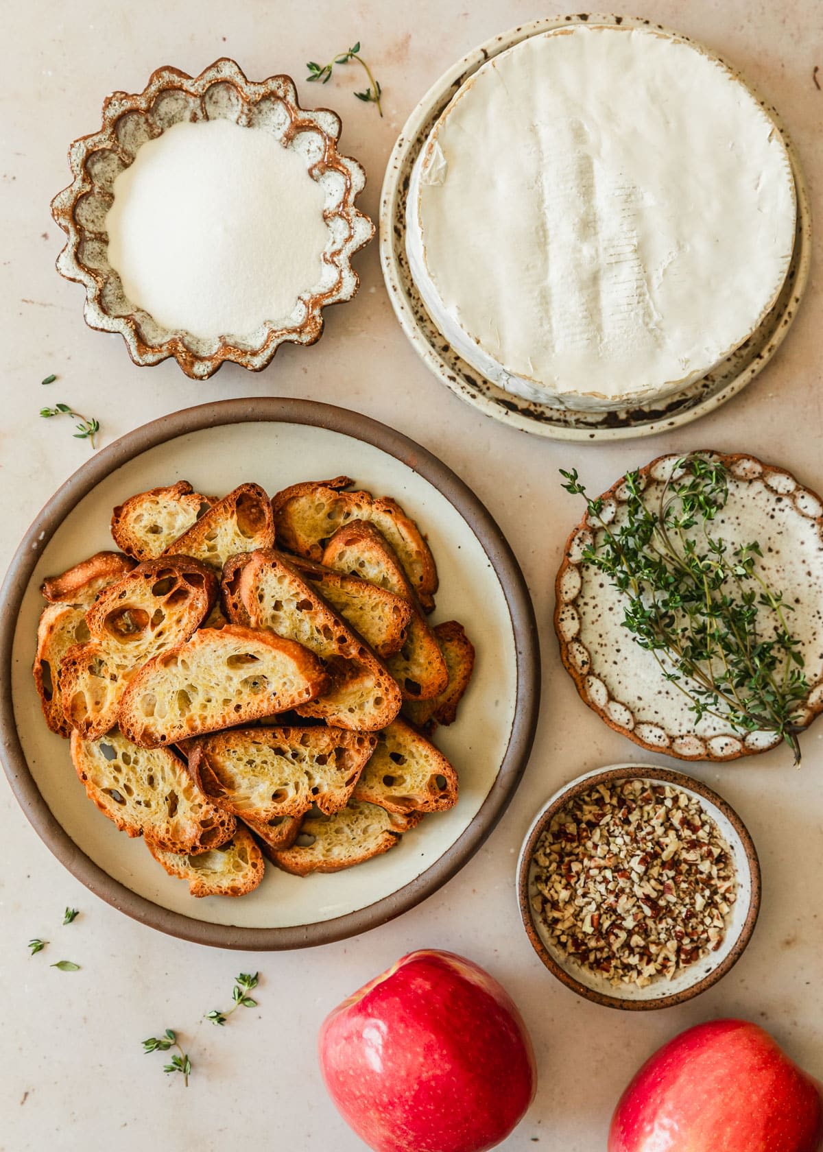 10-Minute Brûléed Apple and Brie Crostini