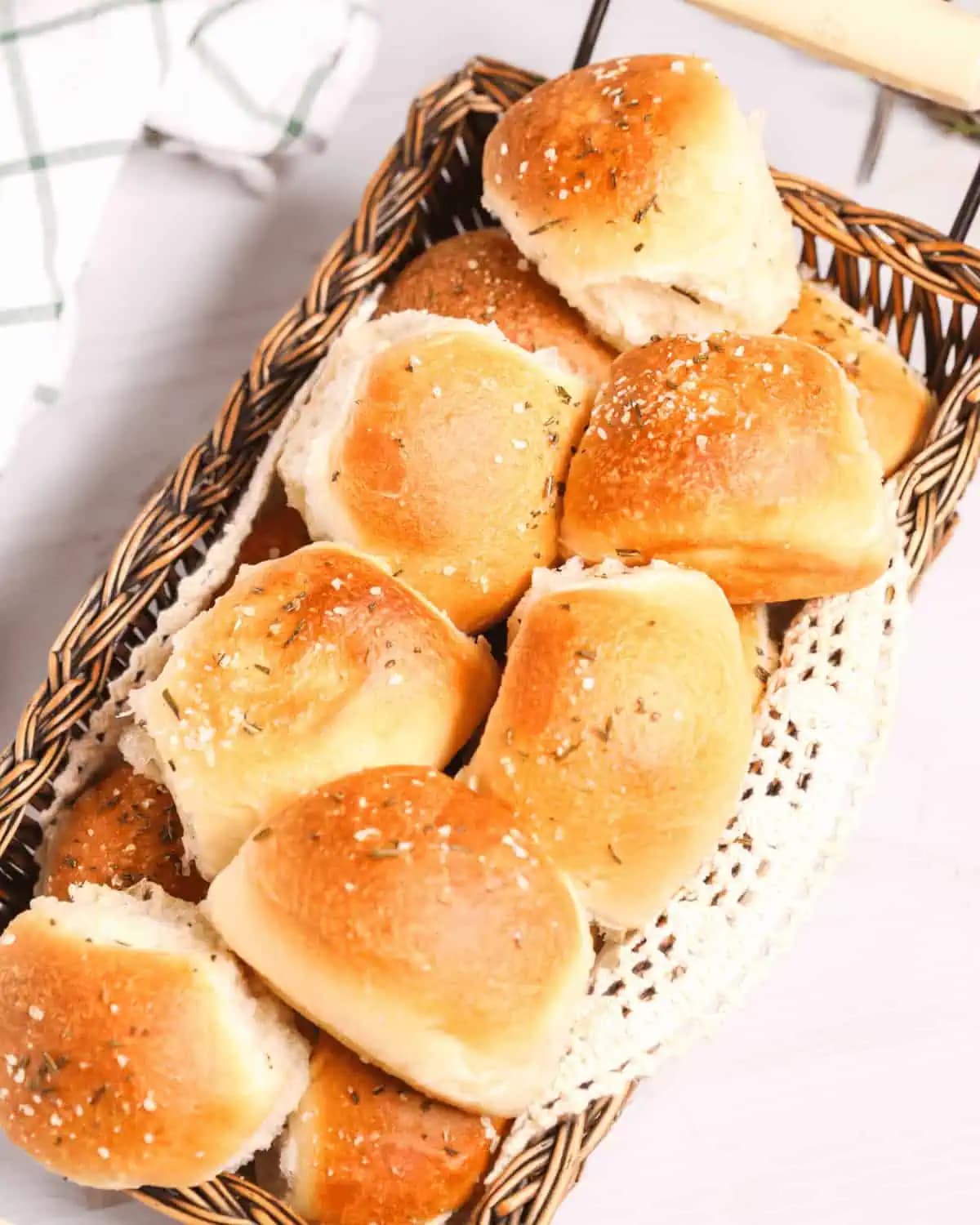 Rosemary Butter Rolls