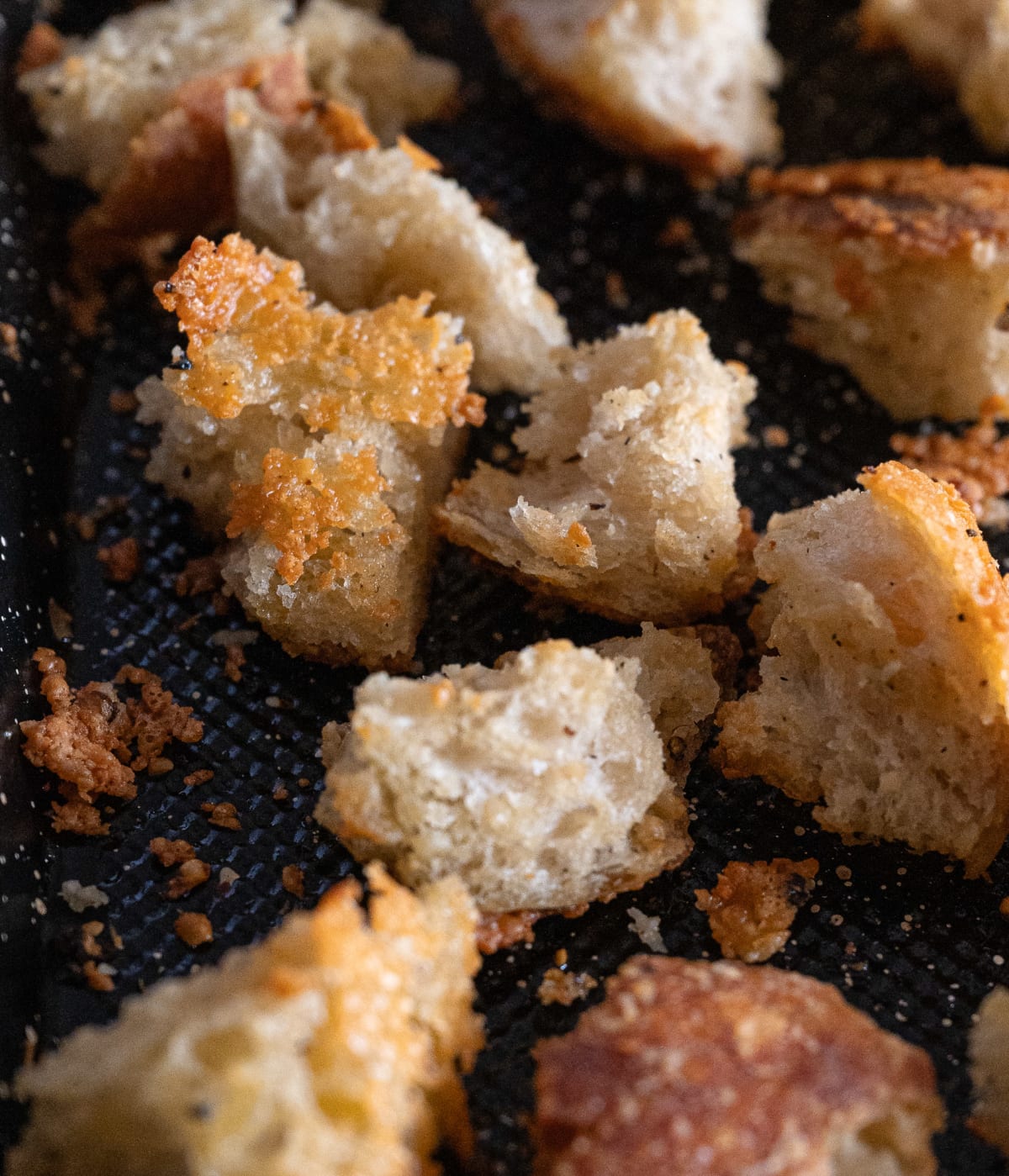 Cracked Black Pepper & Parmesan Croutons