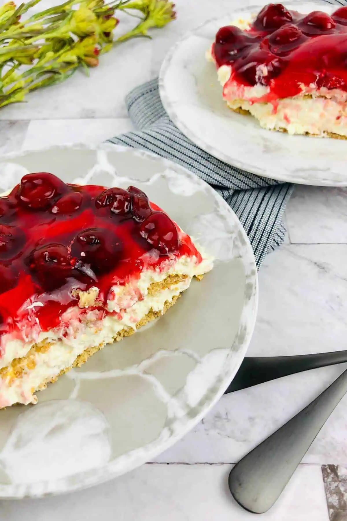 No Bake Cherry Cheesecake