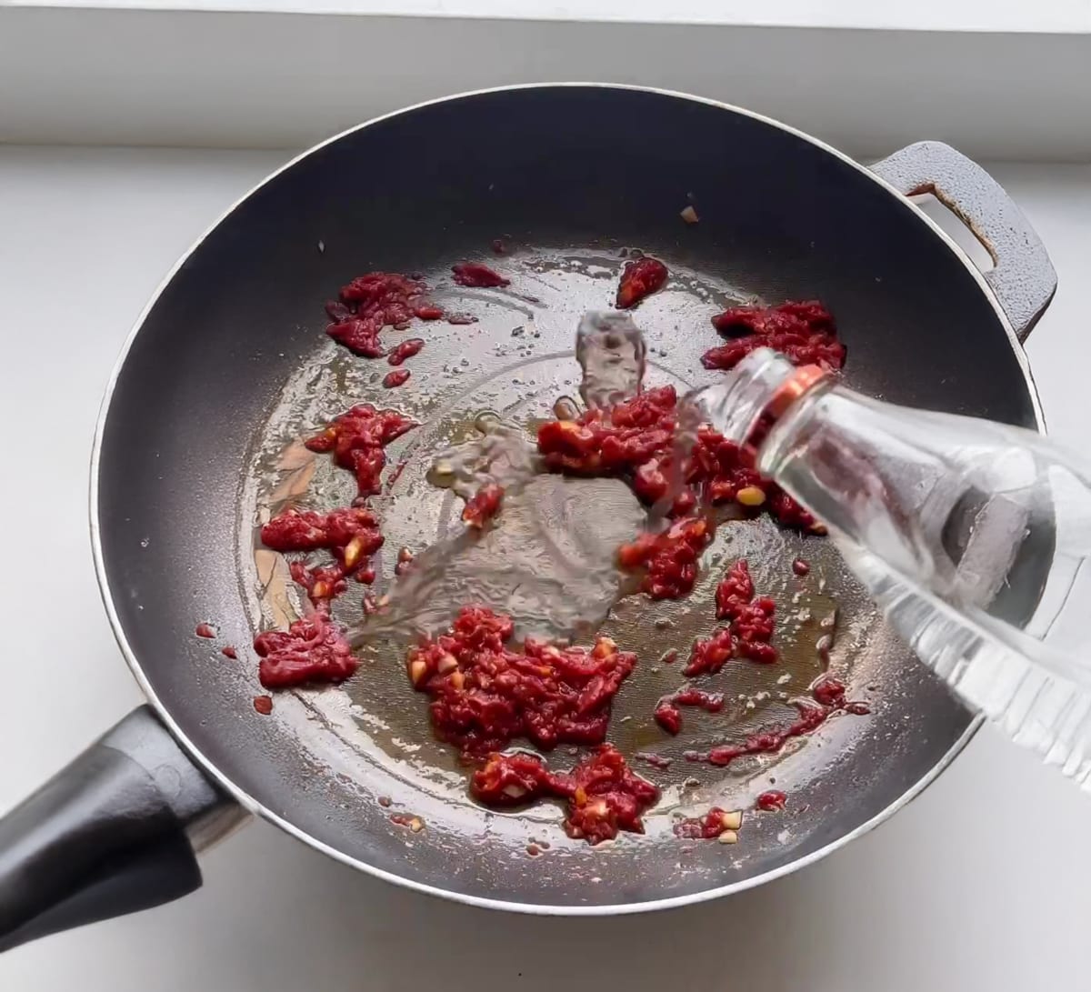 Prosciutto Tortellini alla Vodka