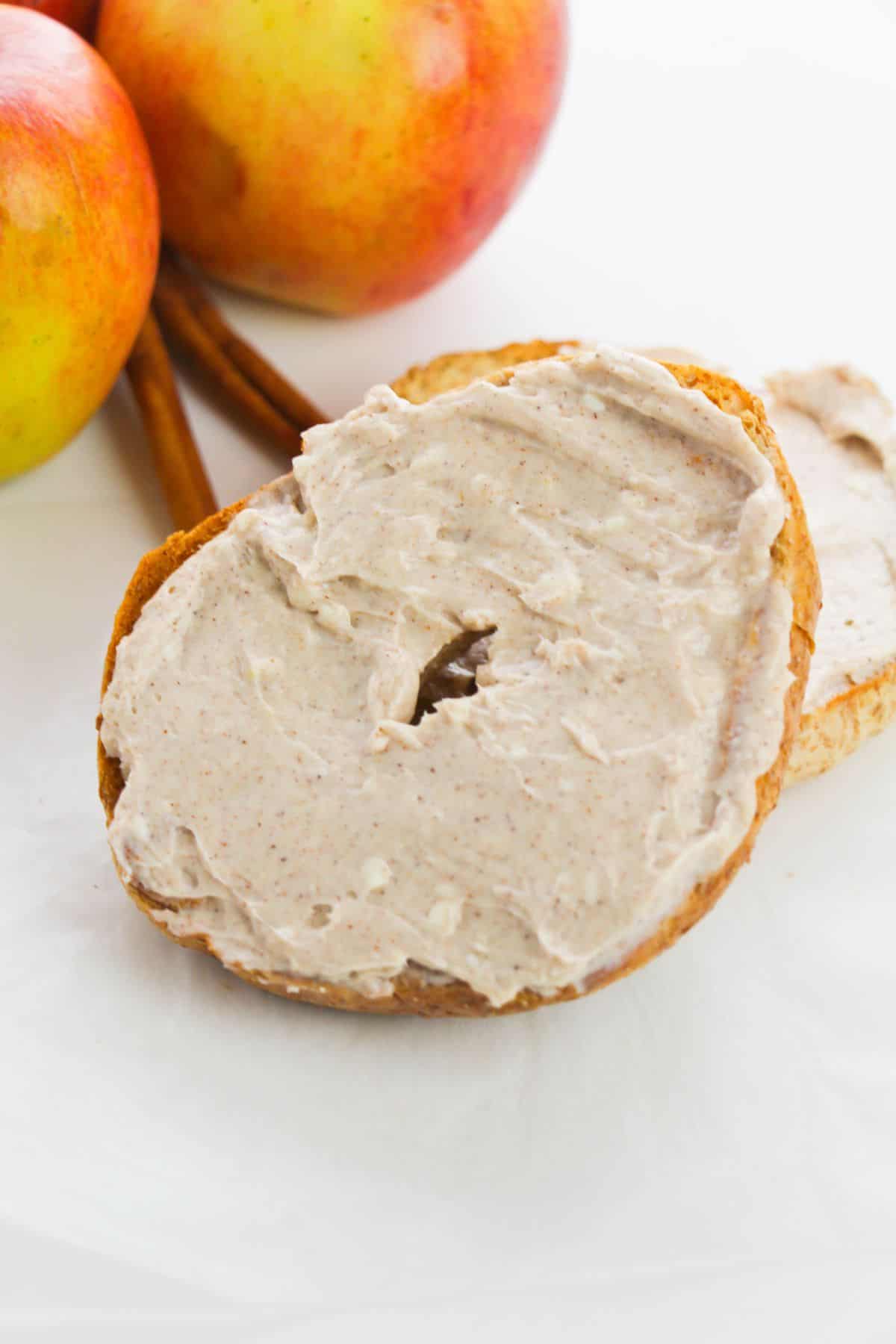 Apple Cinnamon Cream Cheese