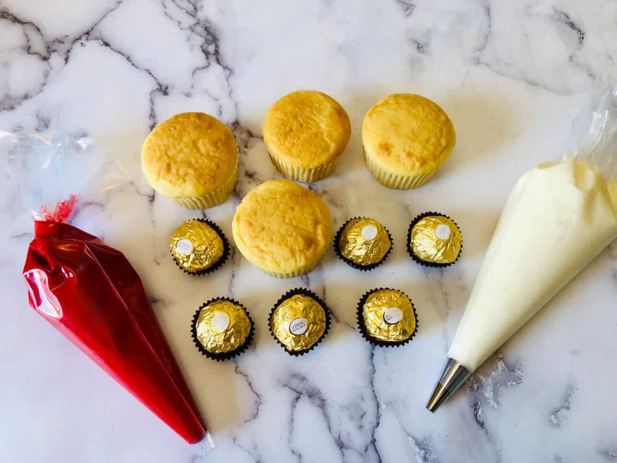 Spaghetti and Meatball Cupcakes