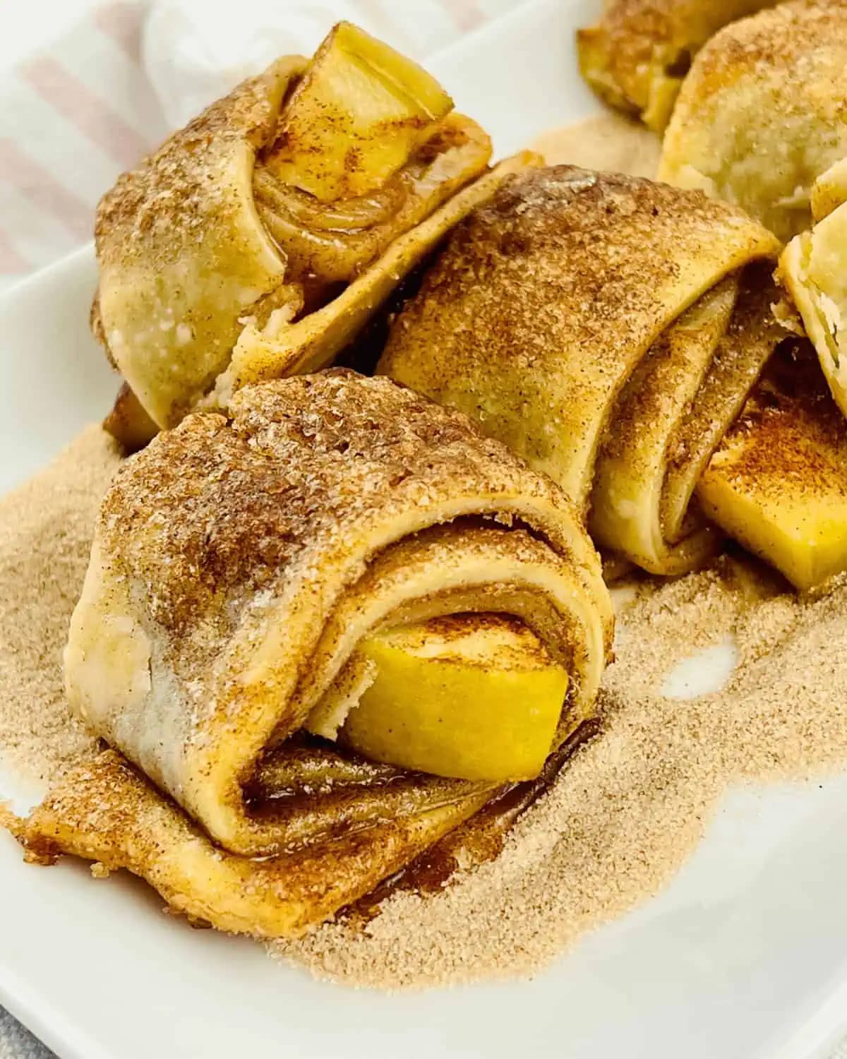 Mini Apple Pie Bites