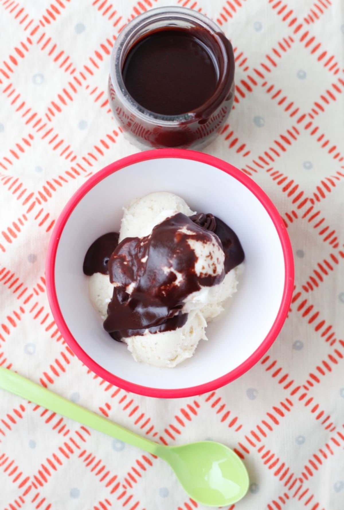 Mexican Hot Fudge Sauce