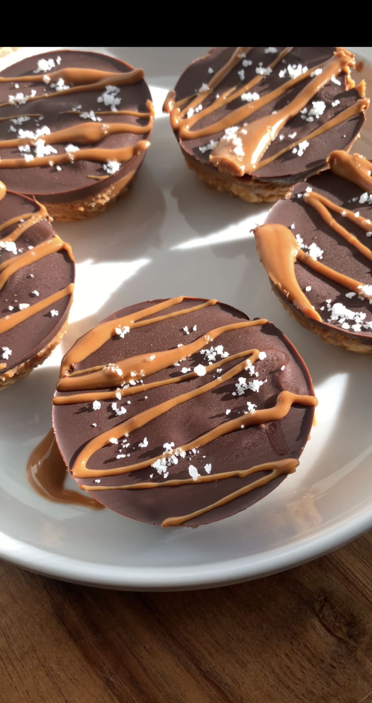 Chocolate Peanut Butter Oat Cups