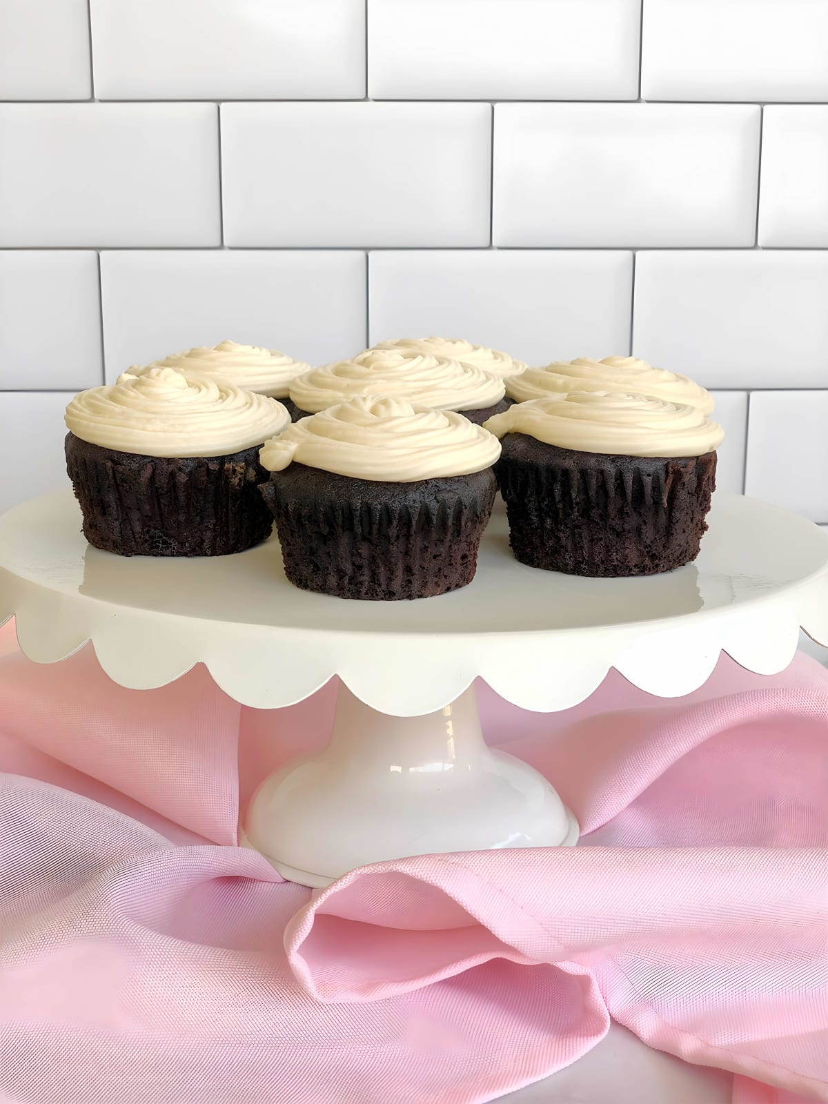Easy Vegan Chocolate Cupcakes