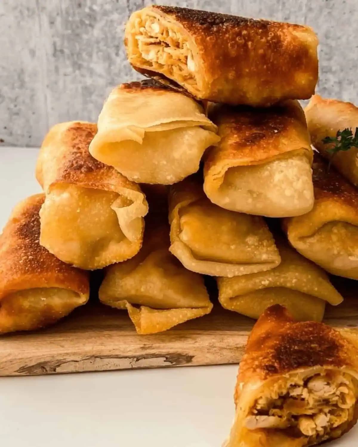 Buffalo Chicken Egg Rolls