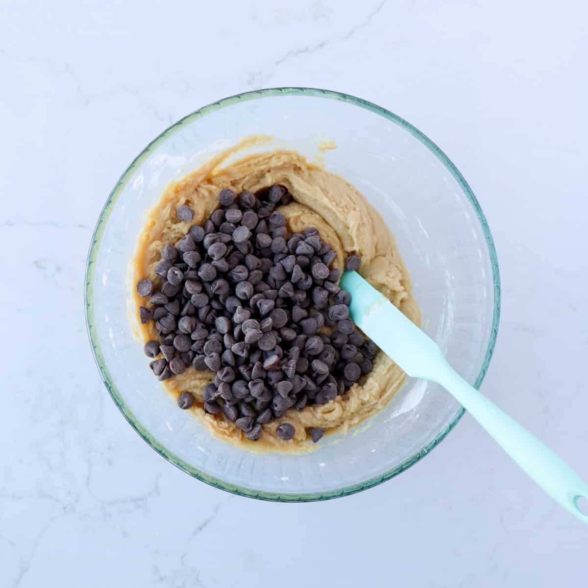 Easy Chocolate Chip Cookie Bars