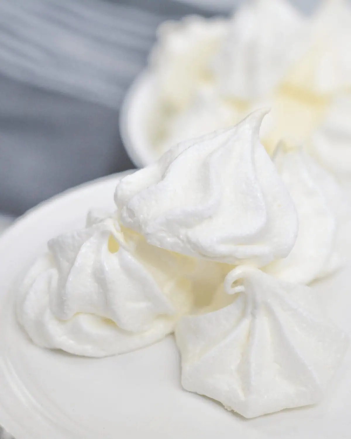 Meringue Christmas Cookies