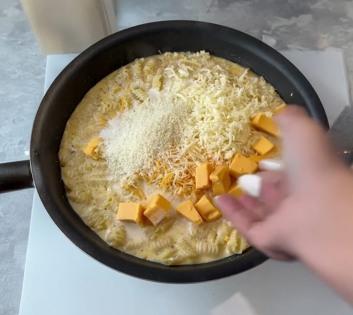 Thanksgiving Mac & Cheese