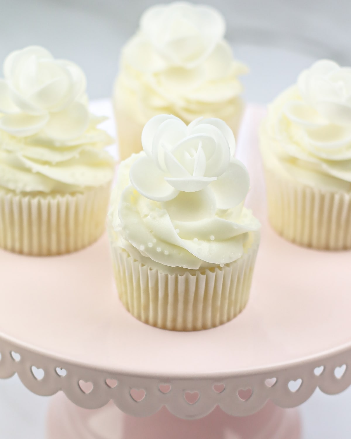 White Wedding Cake Cupcakes