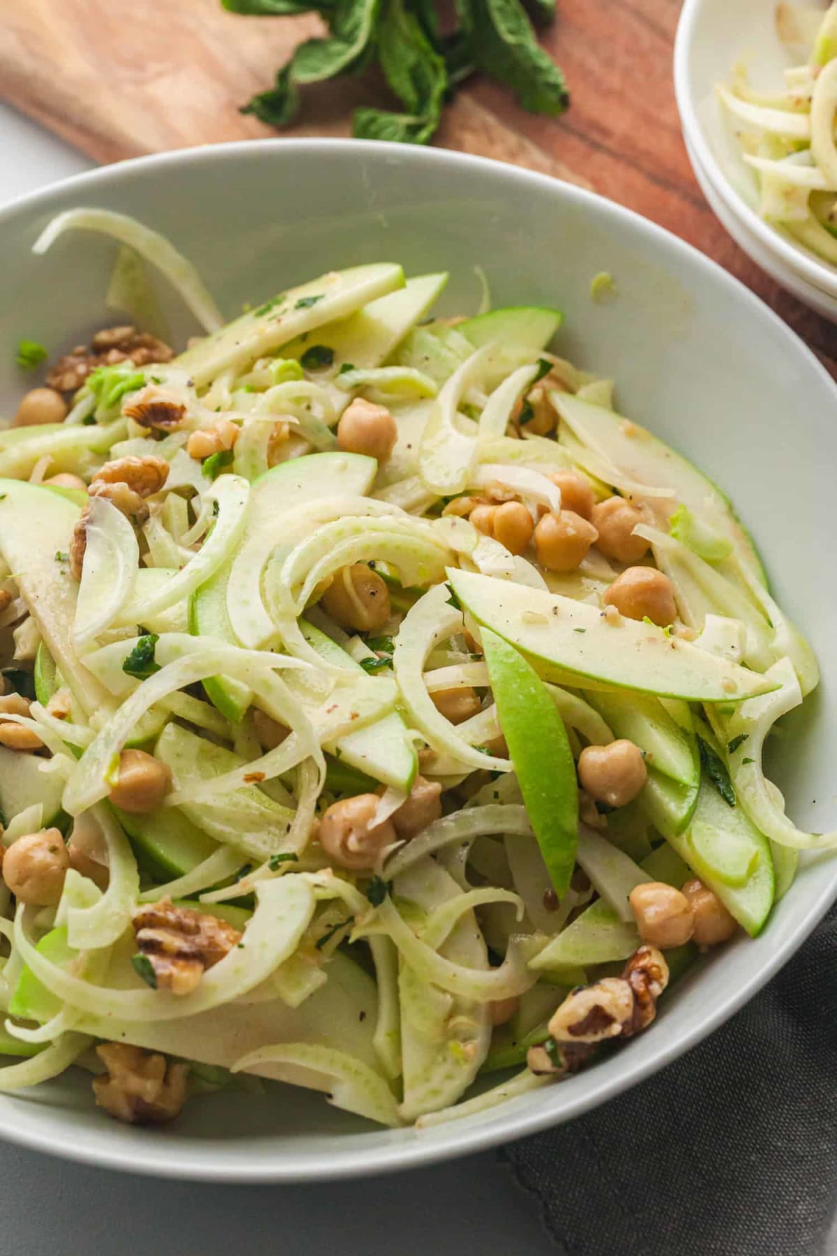 Apple Fennel Slaw