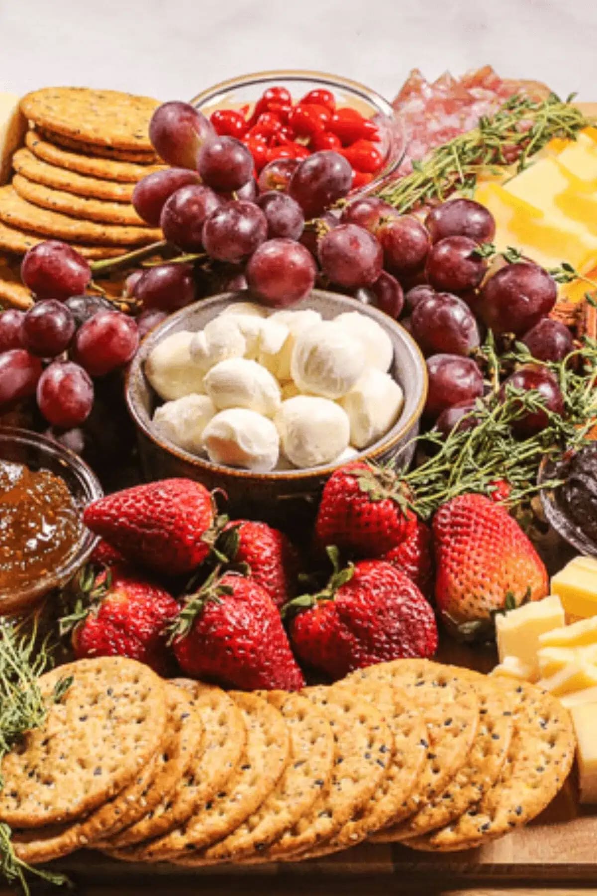 Easy Charcuterie Board