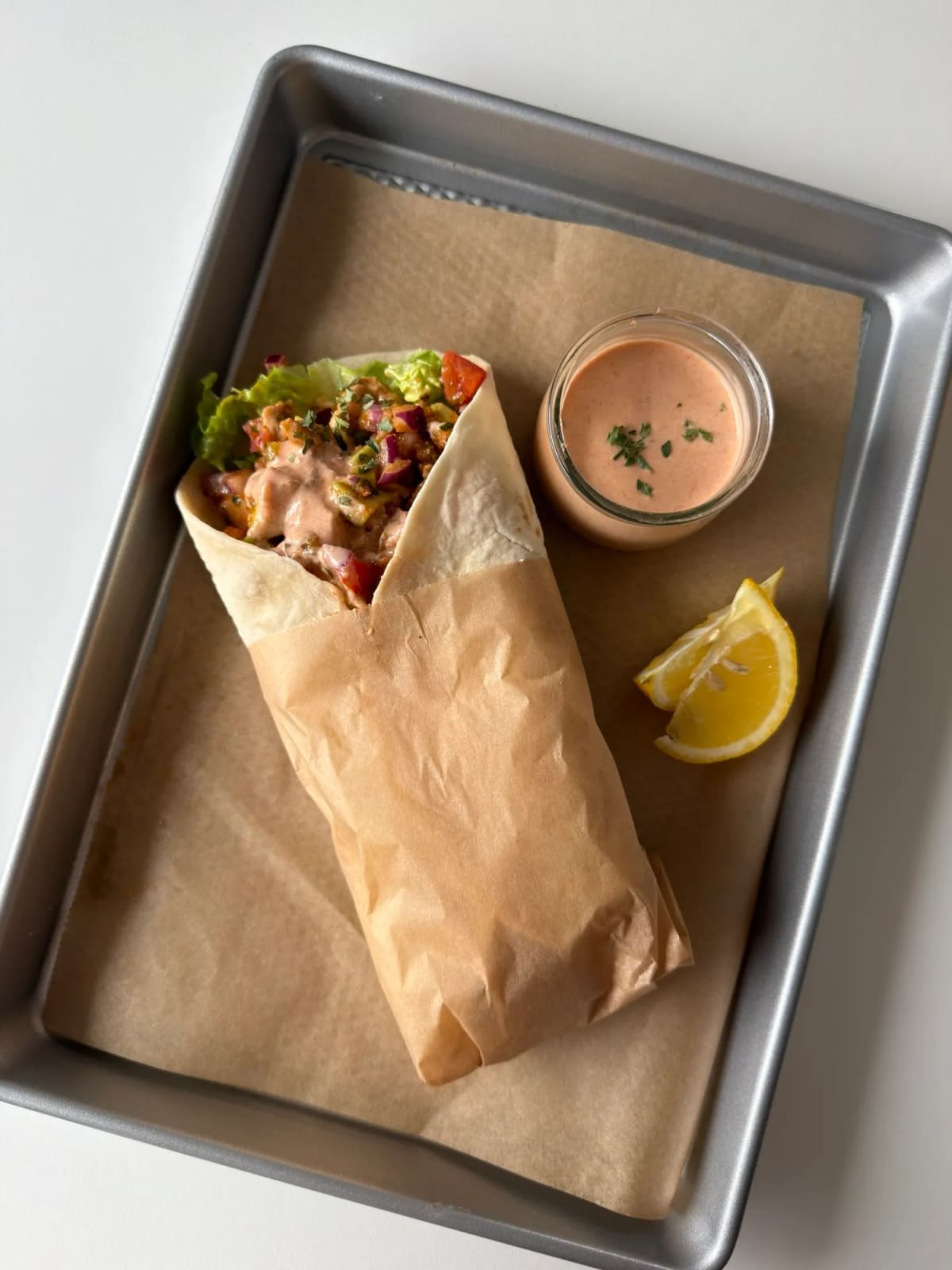 Chicken Wraps with Creamy Yogurt Sauce