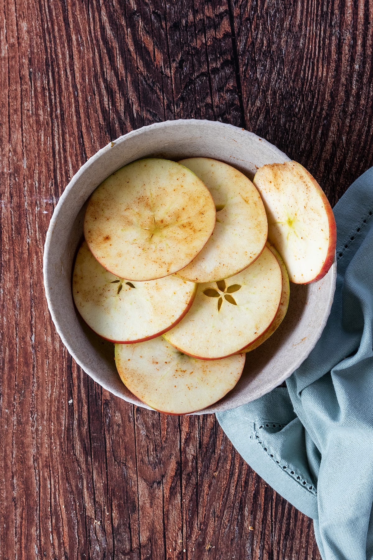 Sweet Flammkuchen with Apple