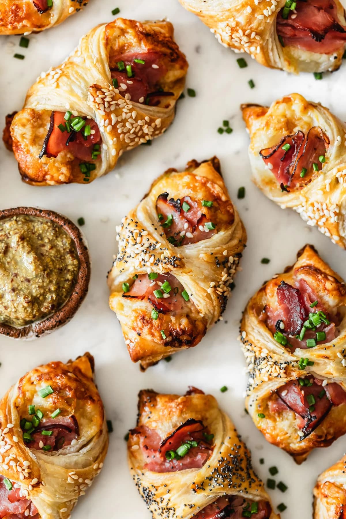 Flaky Ham and Cheese Puff Pastry Bites