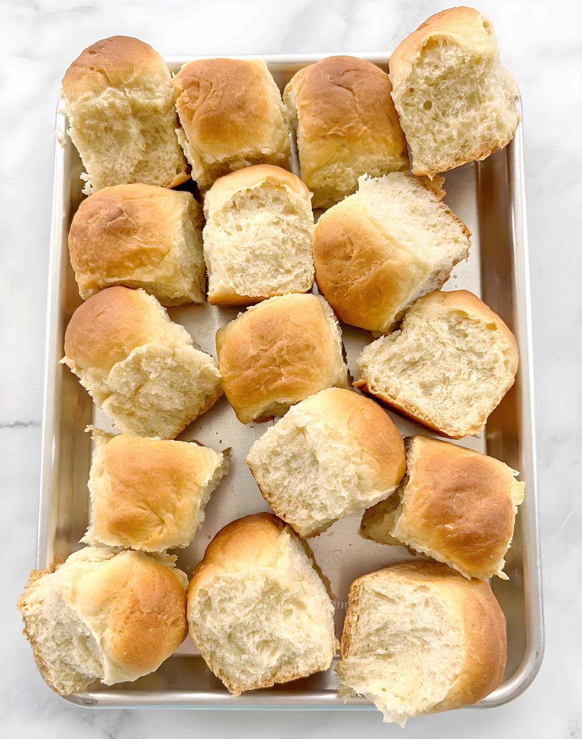 Vegan Dinner Rolls