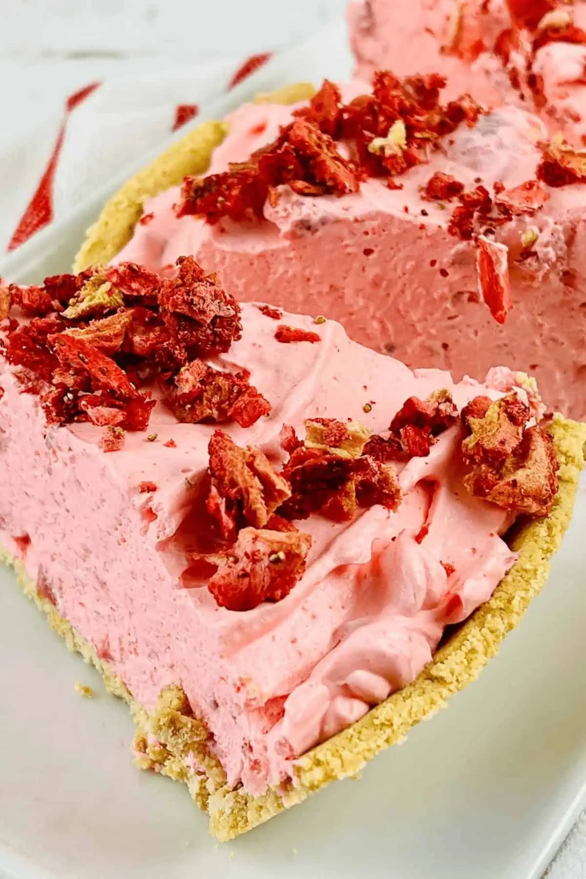 Strawberry Pie with Graham Cracker Crust