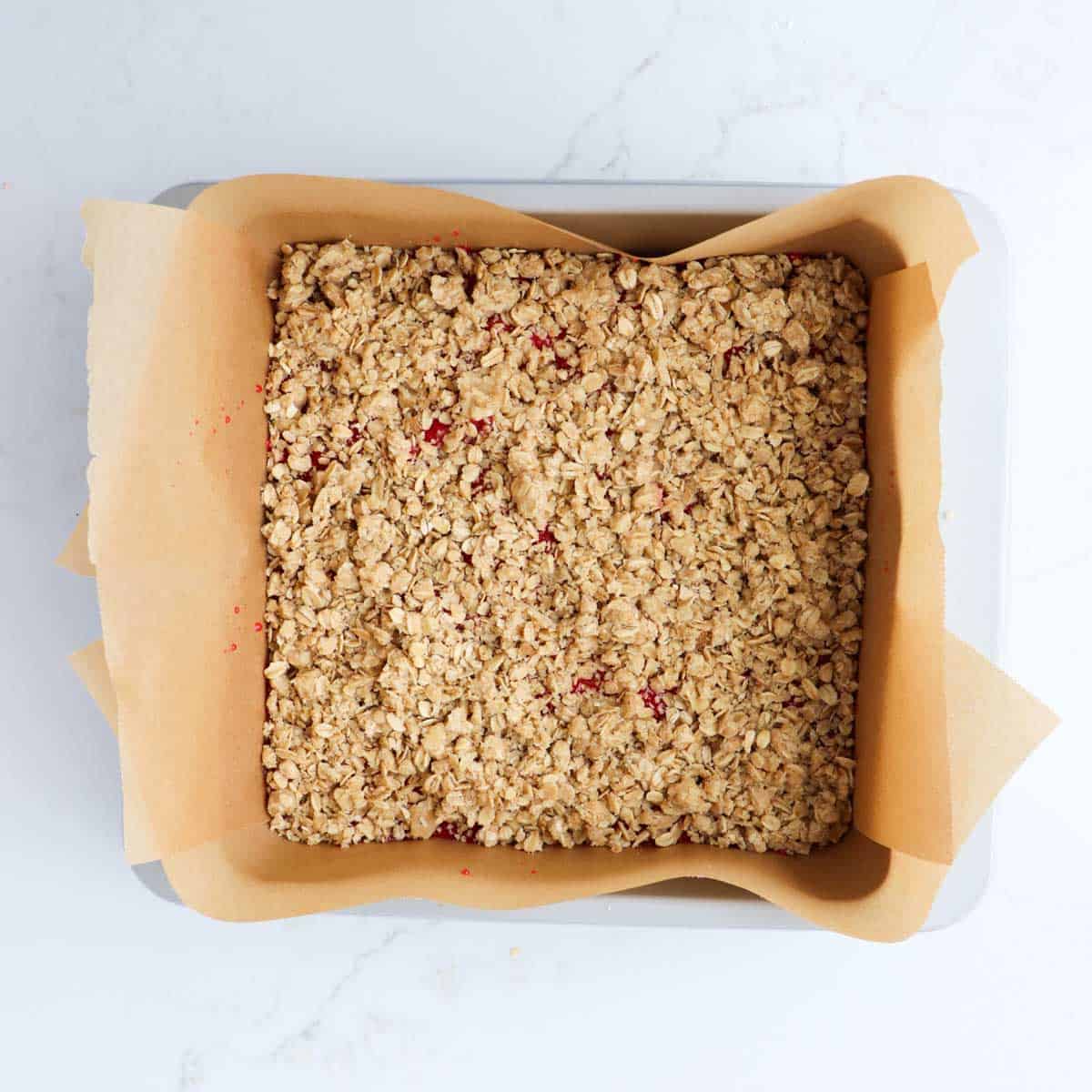 Raspberry Oatmeal Crumble Bars
