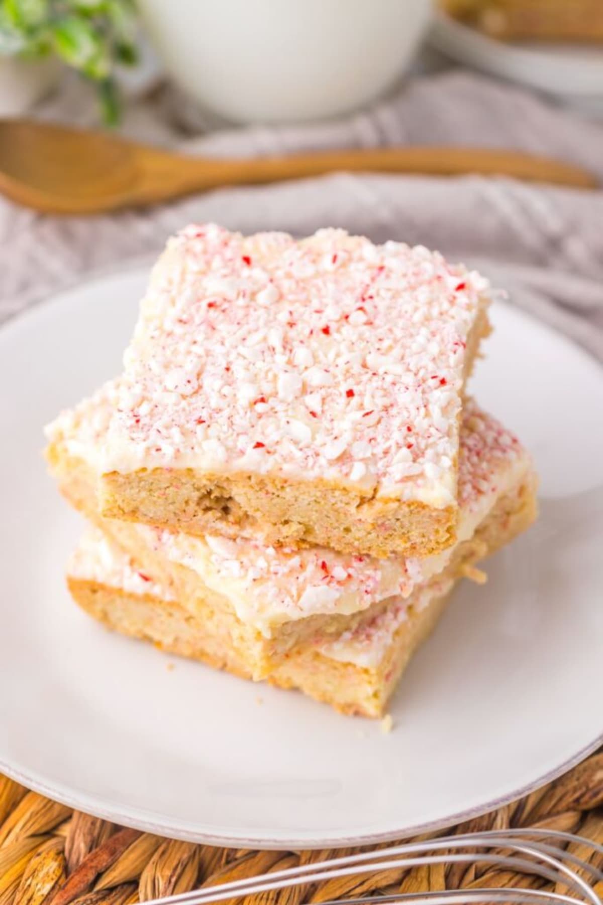Peppermint Sugar Cookie Bars