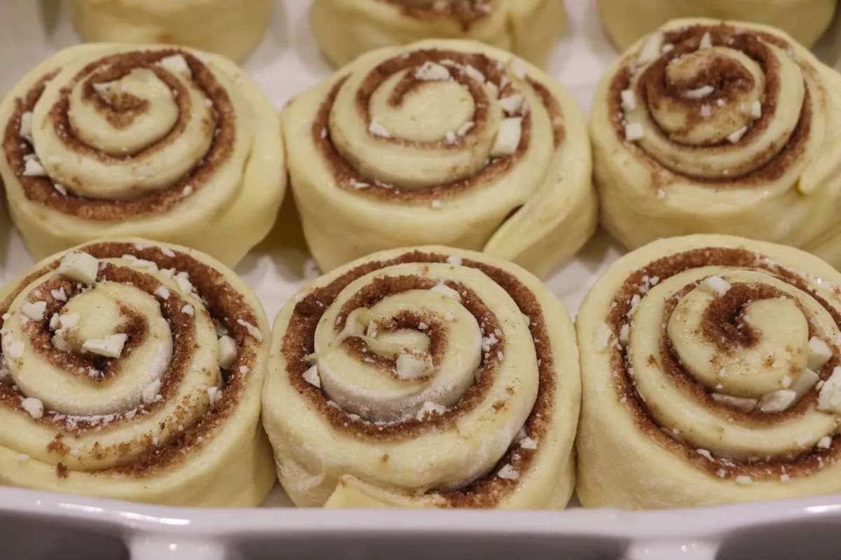 The Best Eggnog Cinnamon Rolls