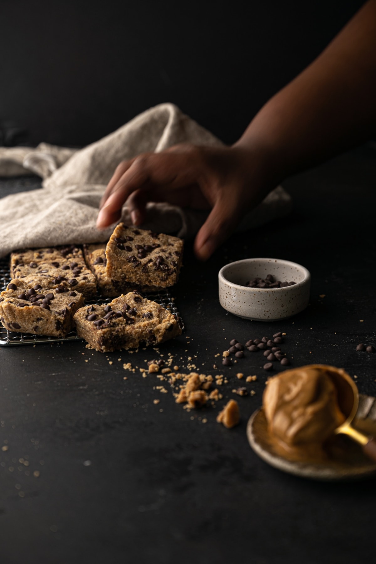 Vegan Chocolate Chip Peanut Butter Bars