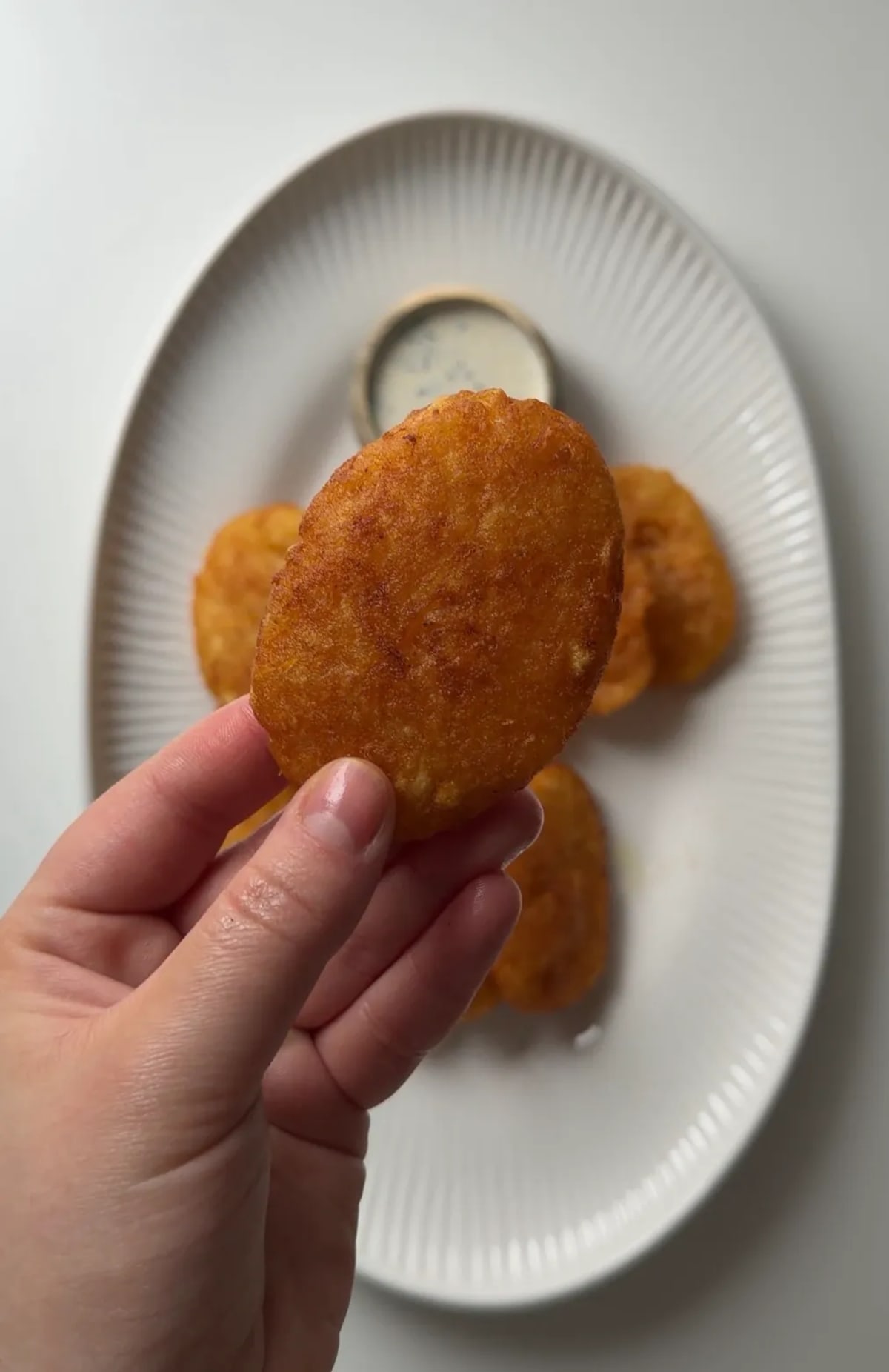 Classic Hashbrowns with Homemade Ranch Sauce