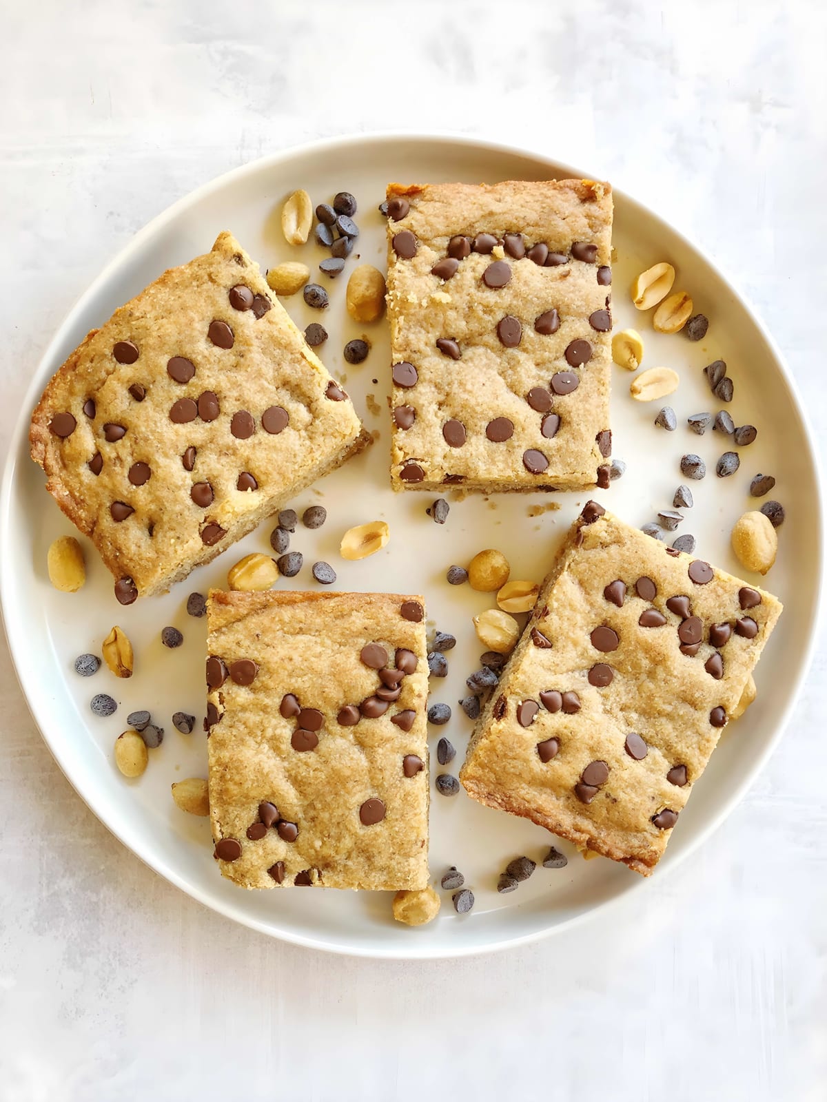 Vegan Blondies with Peanut Butter