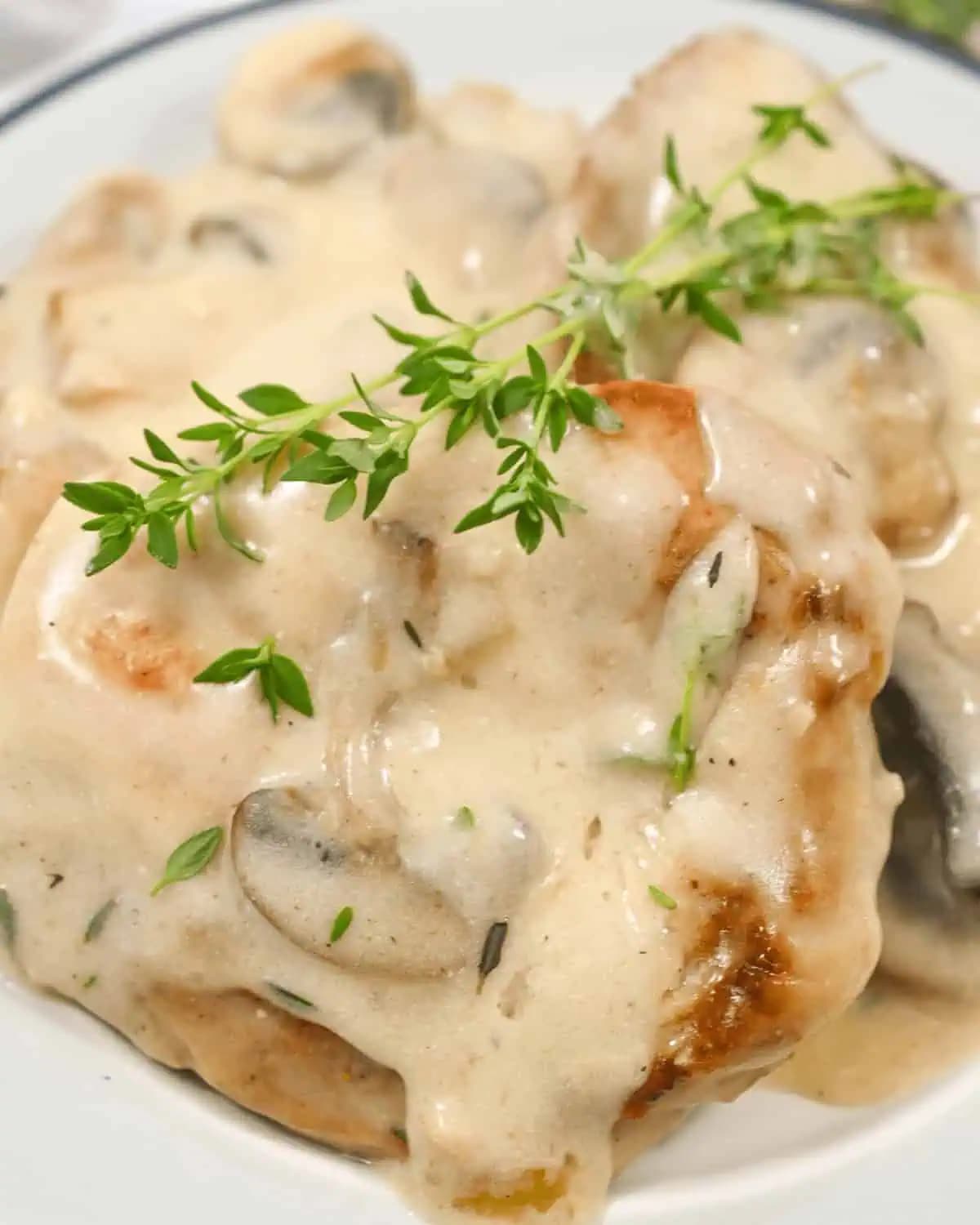 Pork Chops with Mushroom Gravy