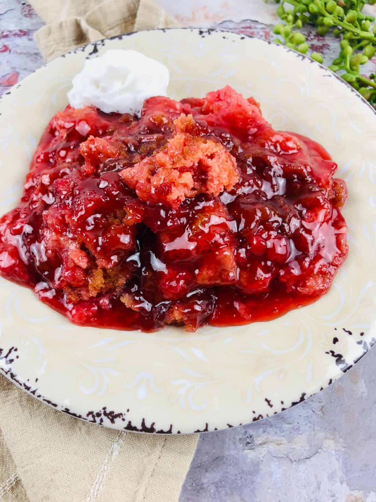 Crock Pot Strawberry Dump Cake