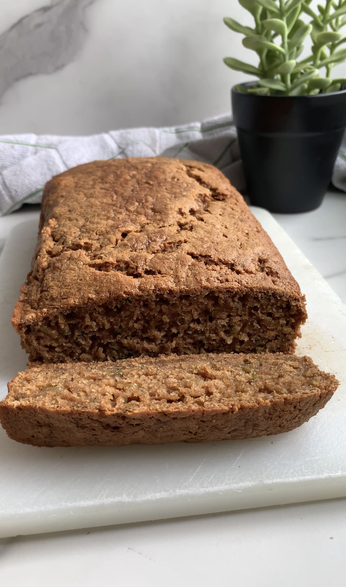 The Best Vegan Zucchini Bread