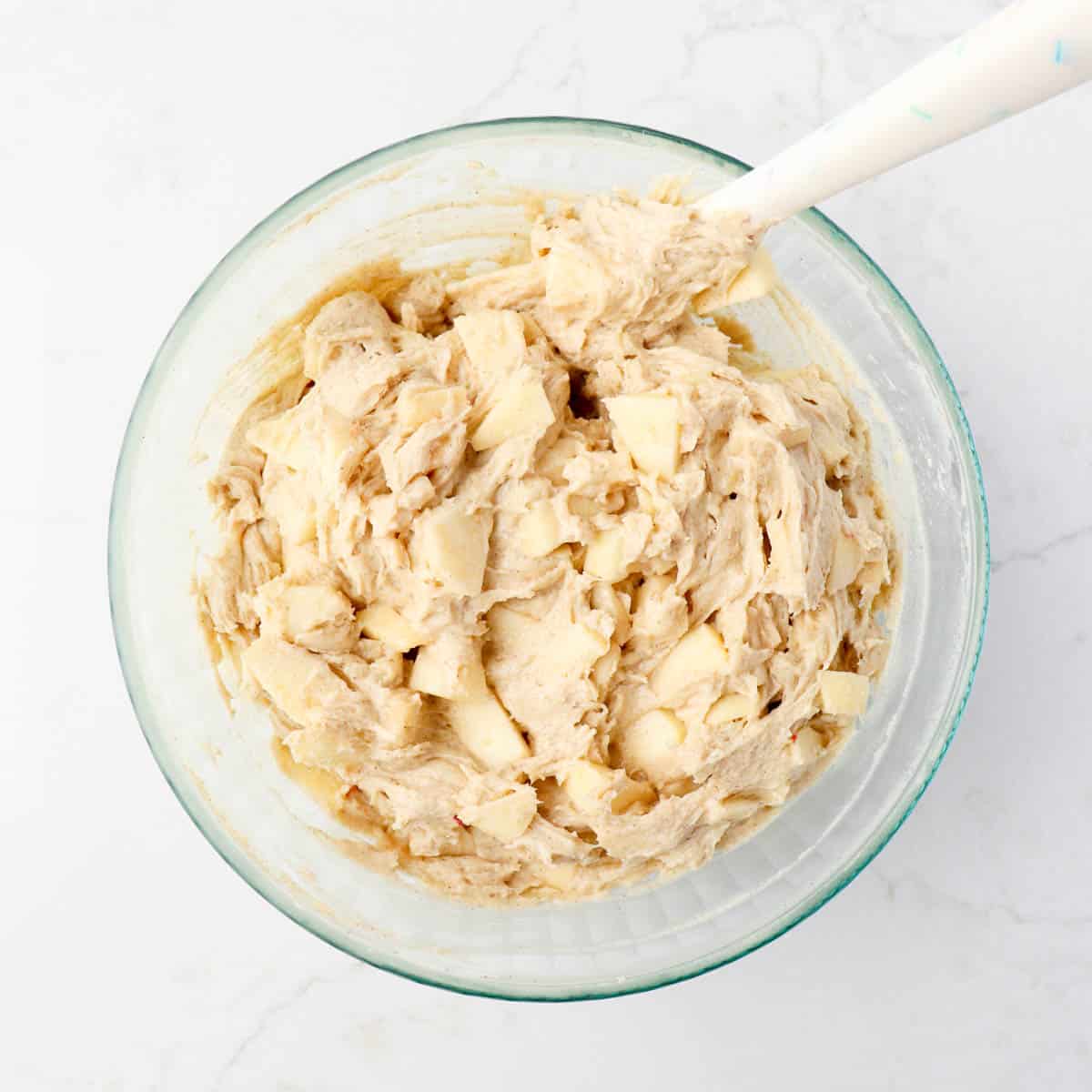 Easy Apple Spice Muffins (with applesauce)