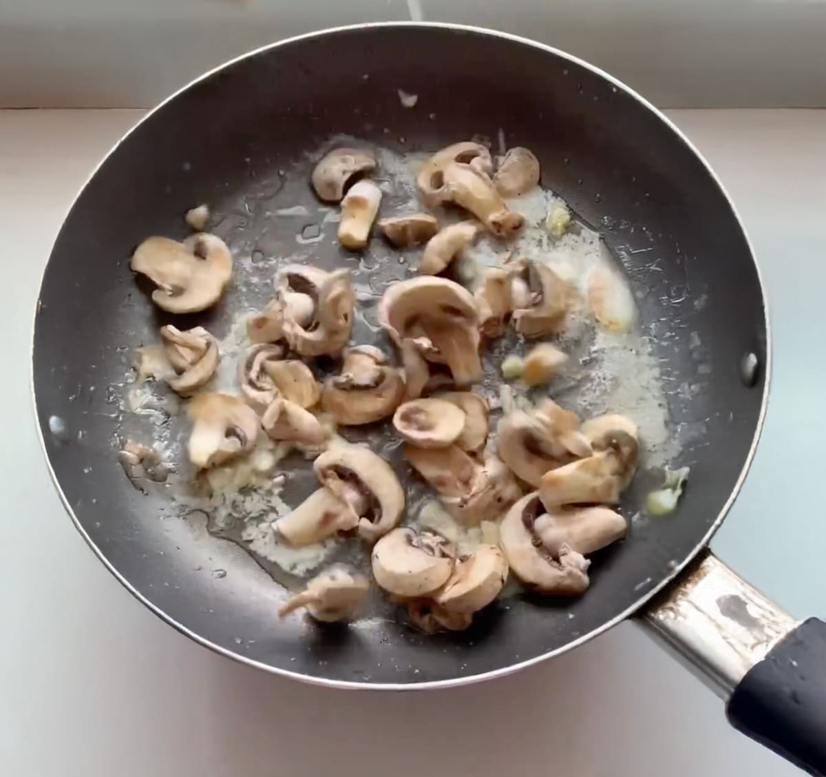 Truffle Mushroom Cream Pasta