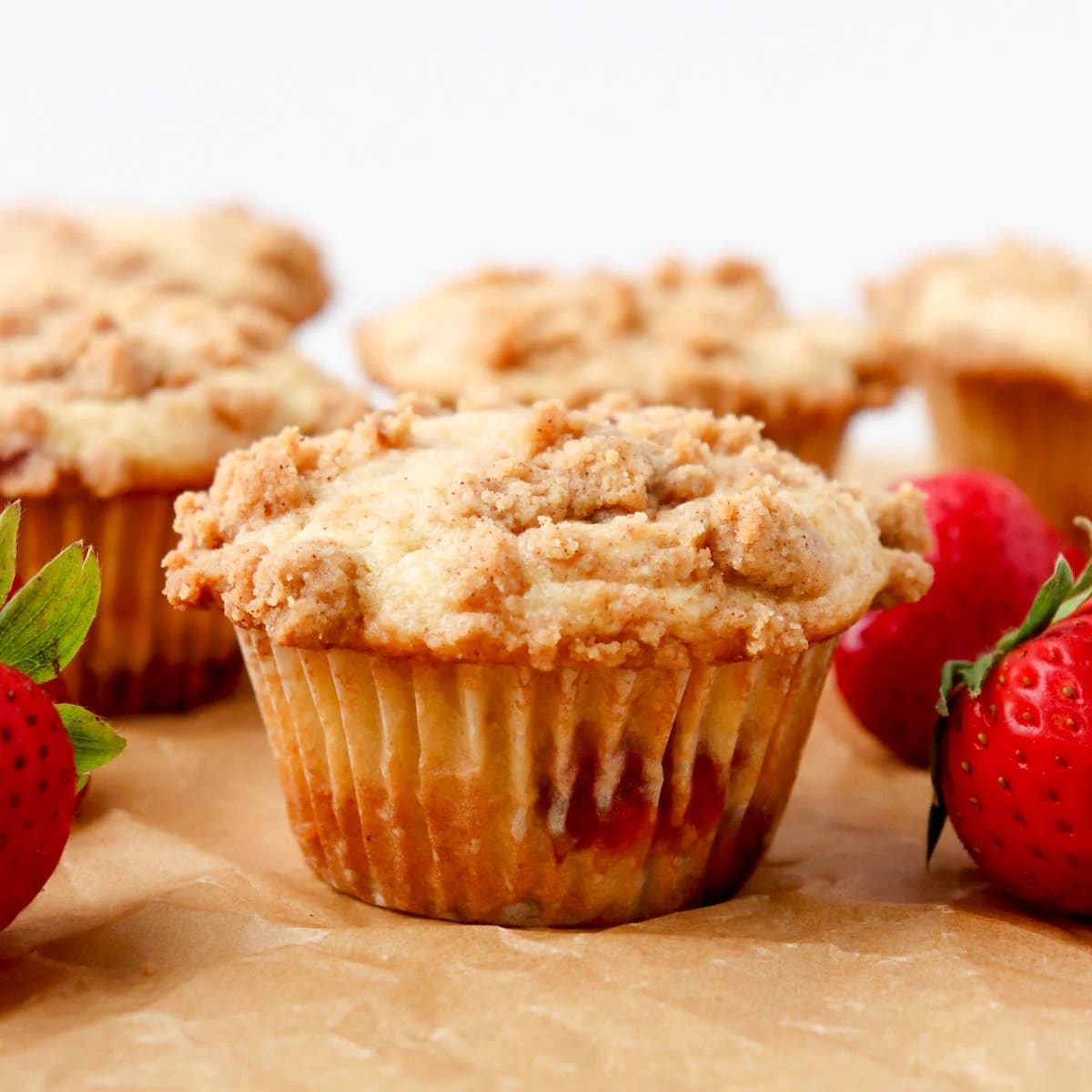 Strawberry Rhubarb Muffins with Streusel Topping