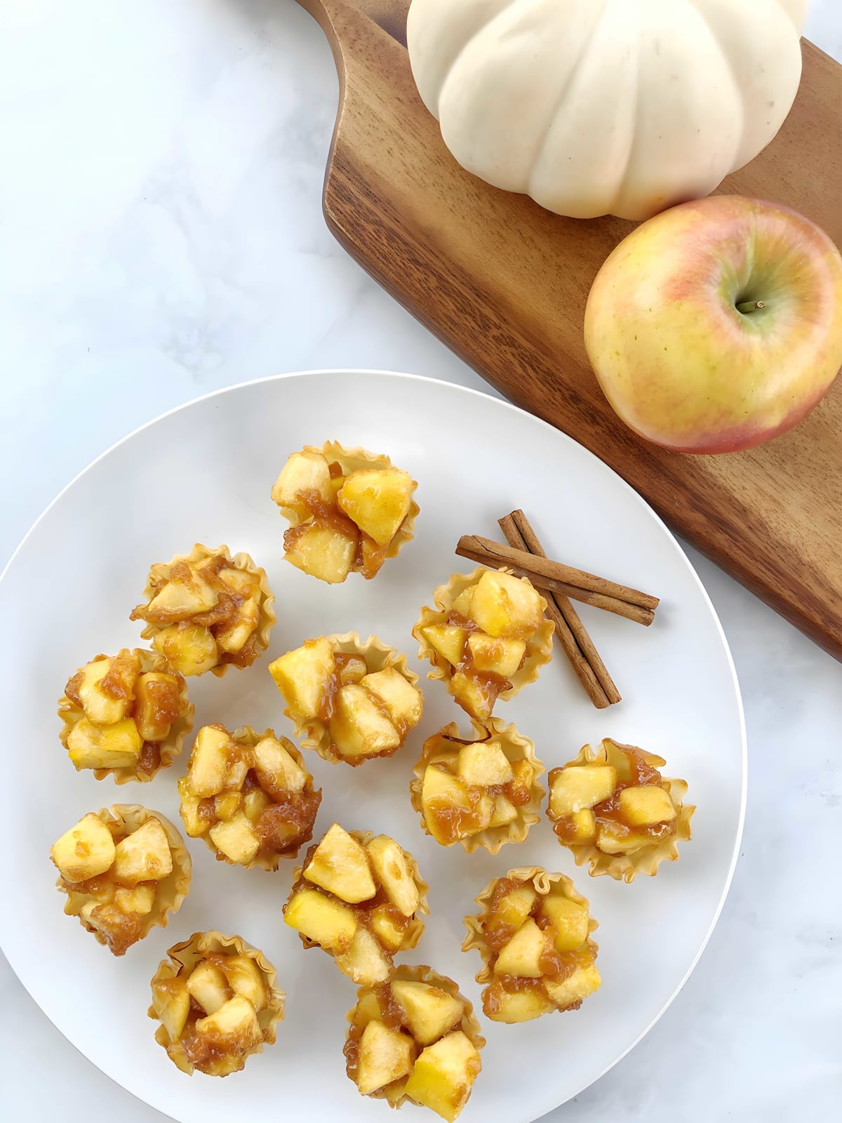 Mini Apple Pie Tarts