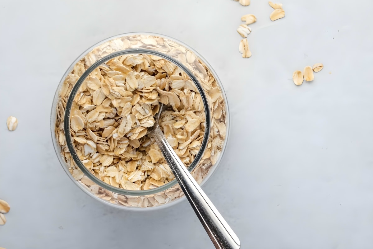 How to Make Oat Flour