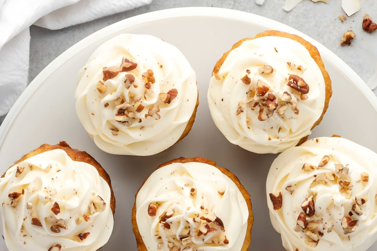 Hummingbird Cupcakes