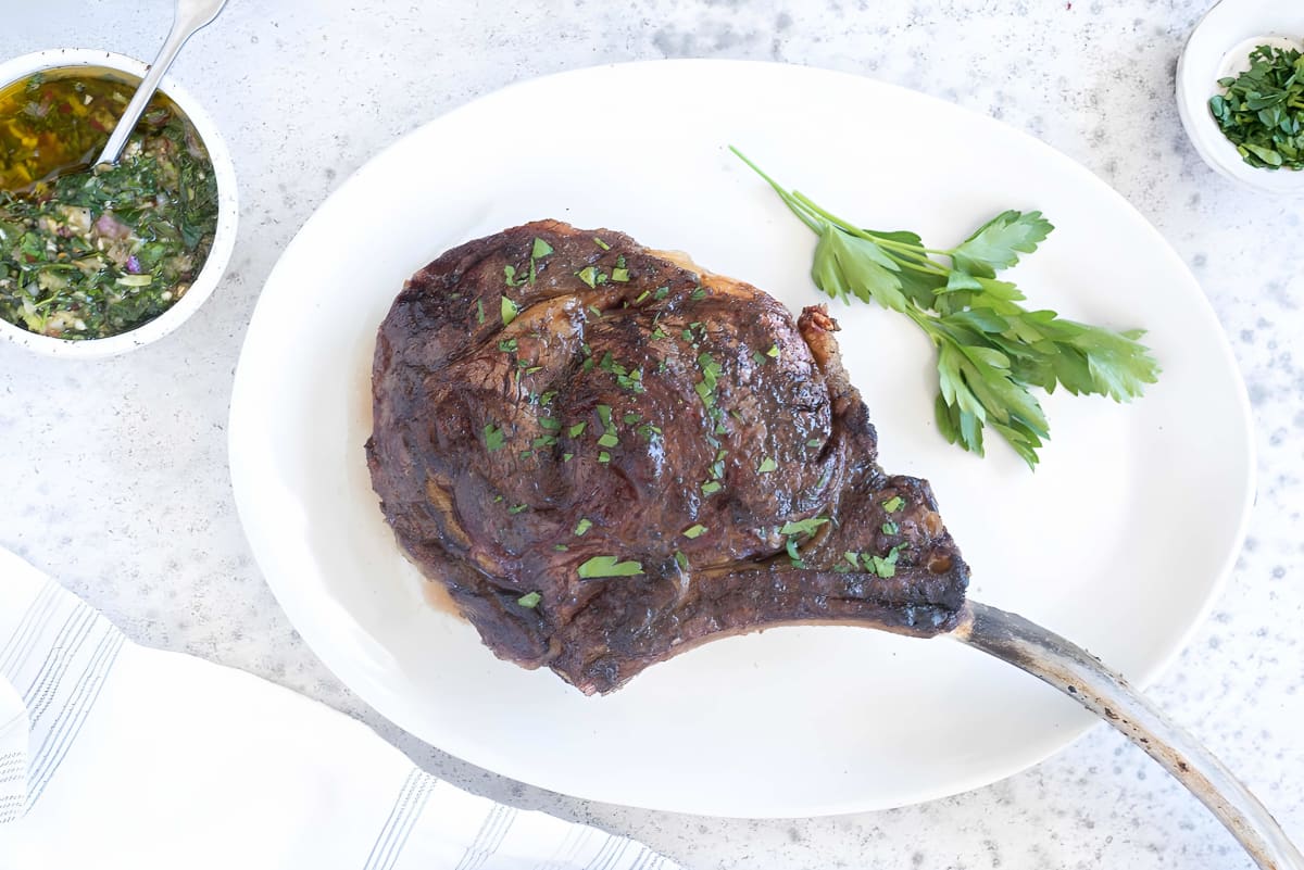 Grilled Tomahawk Steak