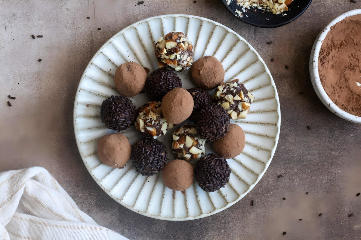 Salted Caramel Chocolate Truffles