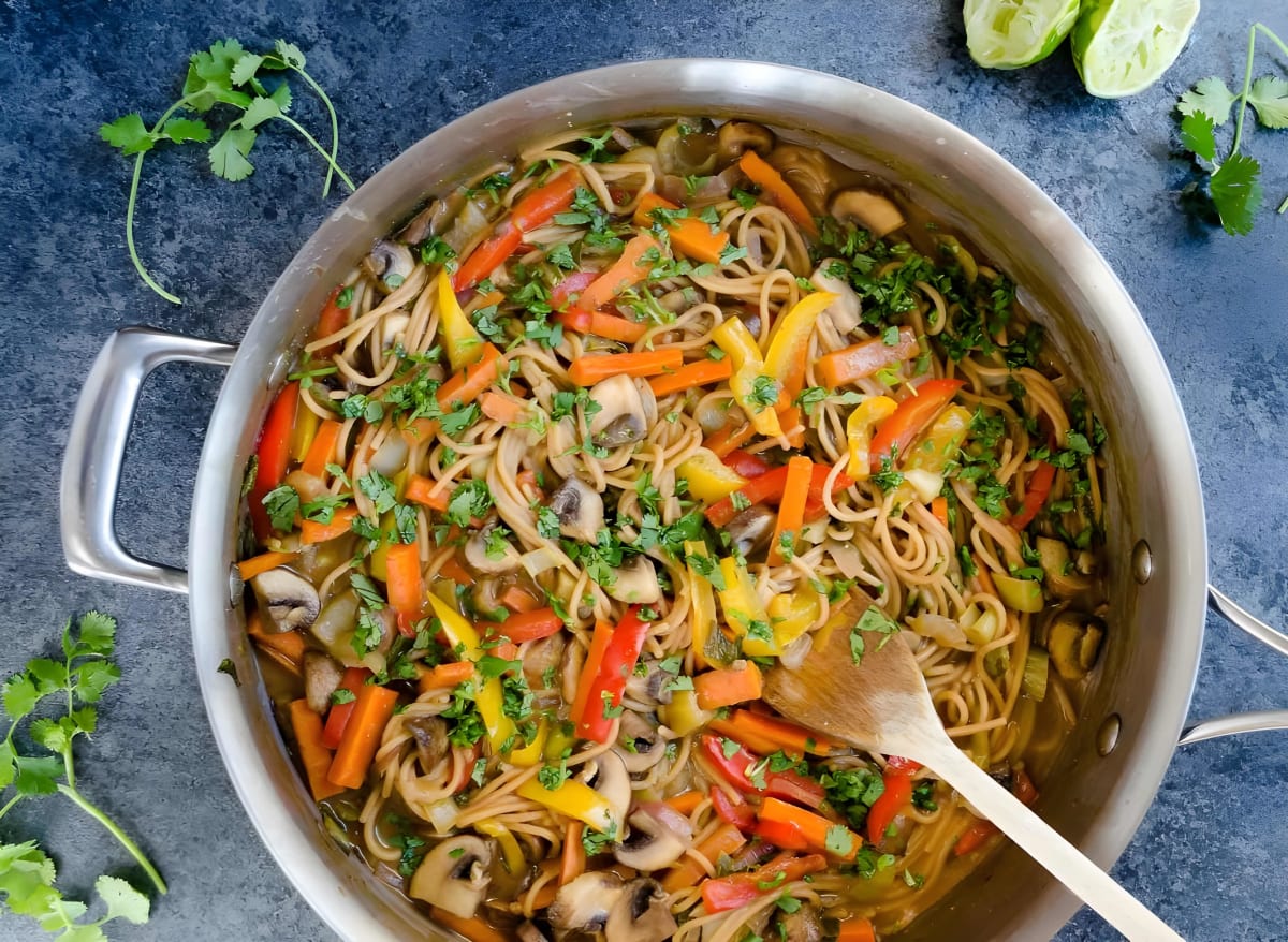 One Pot Thai Pasta